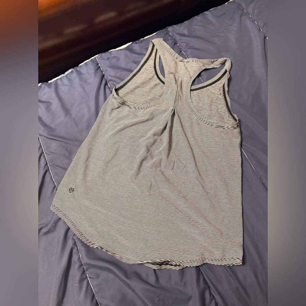 Women's Lululemon Striped Tank Top size 4-6